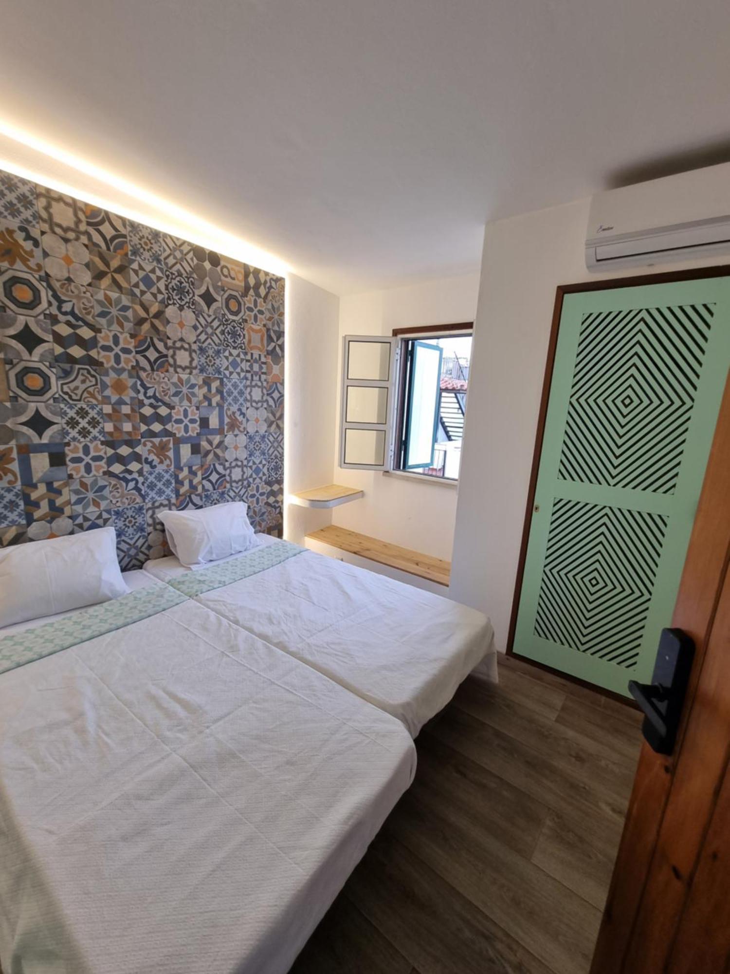 Wonder Charm Guesthouse Albufeira Rom bilde